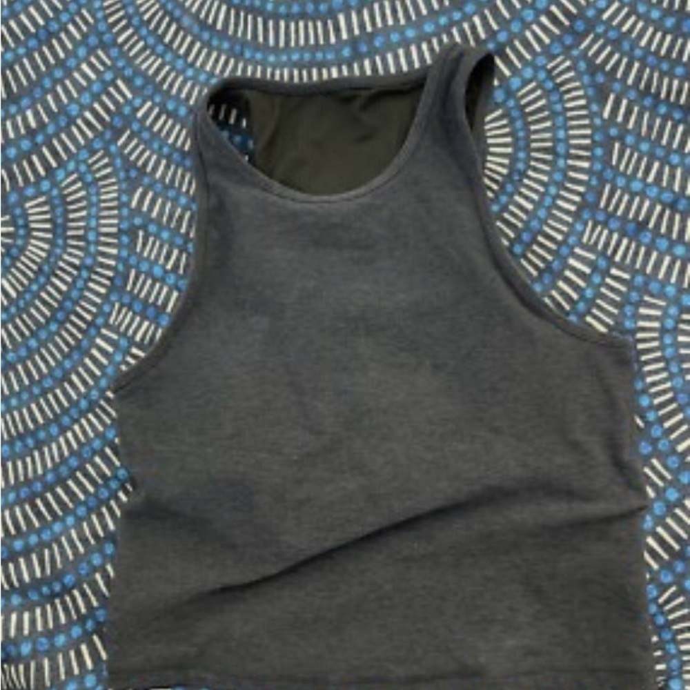 Vuori Mudra Plyo Tank Top Dark Gray Sleeveless Tank Top